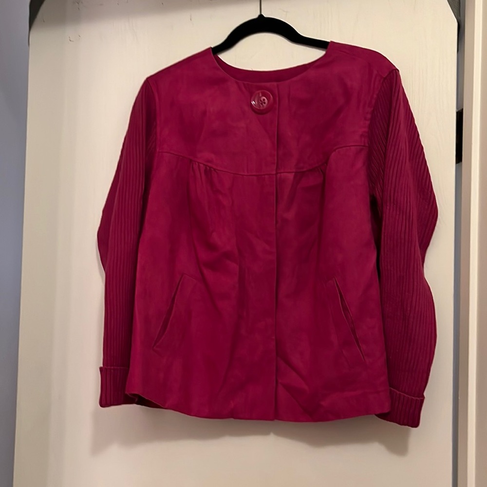 ❤️‍🔥BOGO free (equal or lesser value). Jacket